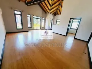 5bdrm Villa in Muthangari for rent