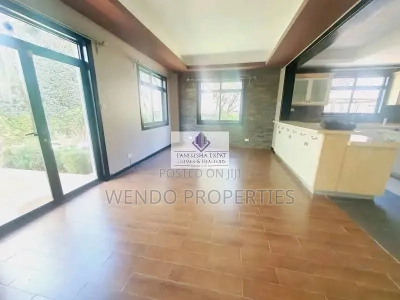 5bdrm Villa in Muthangari for rent
