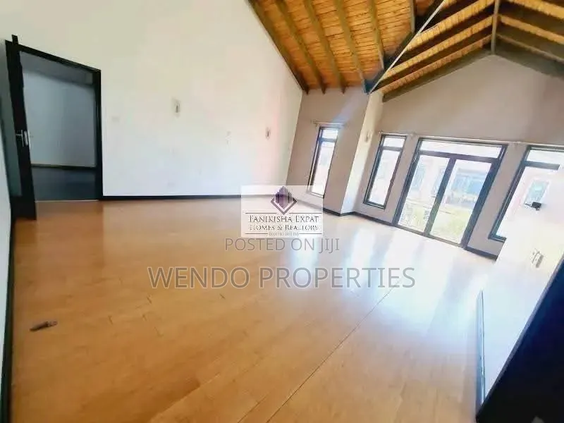 5bdrm Villa in Muthangari for rent