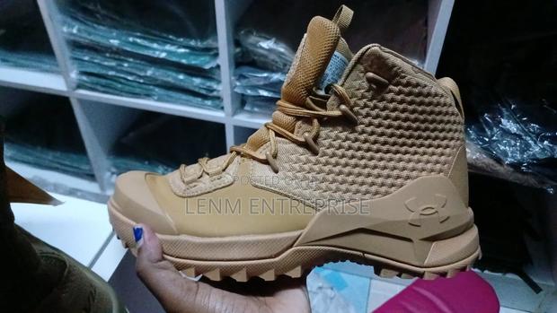 Hiking Low Cut Boots