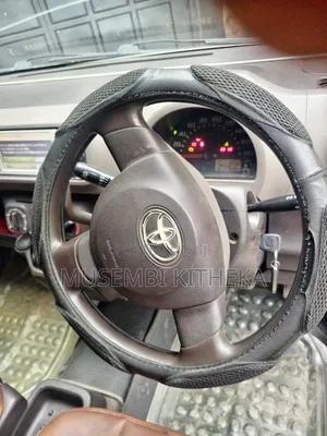 Toyota Passo 2014 Purple