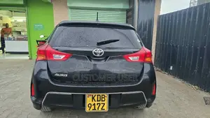 Toyota Auris 2014 Black