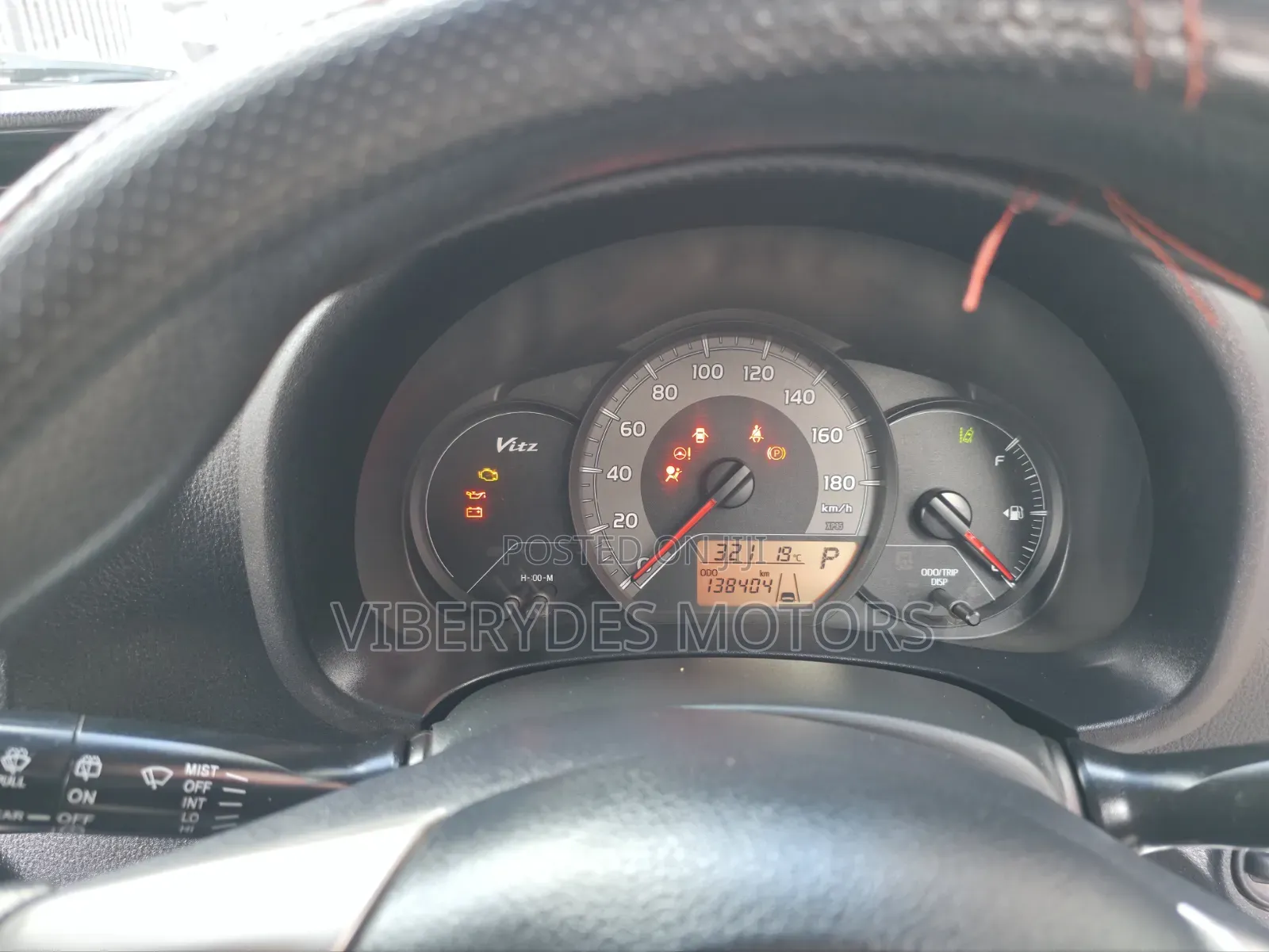 Toyota Vitz 2016 White