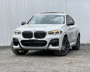 BMW X4 2020 Off white