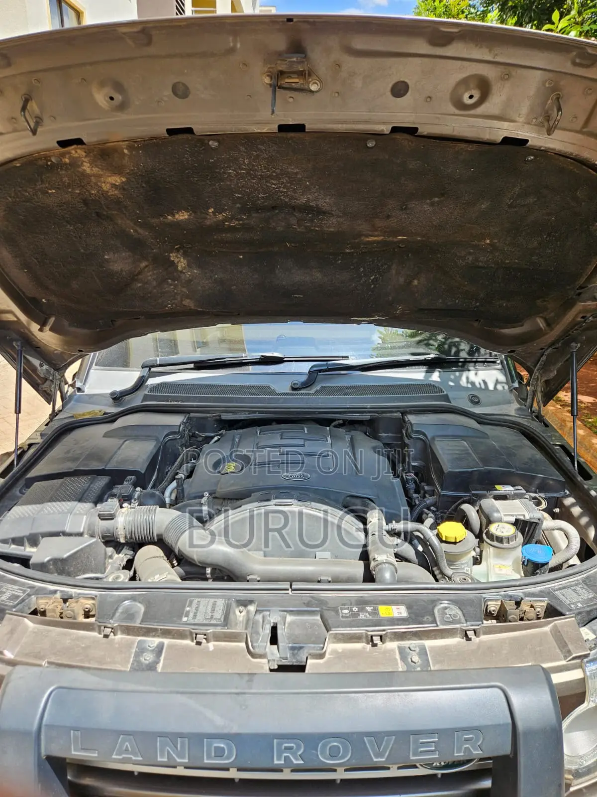 Land Rover Discovery 2012 Beige