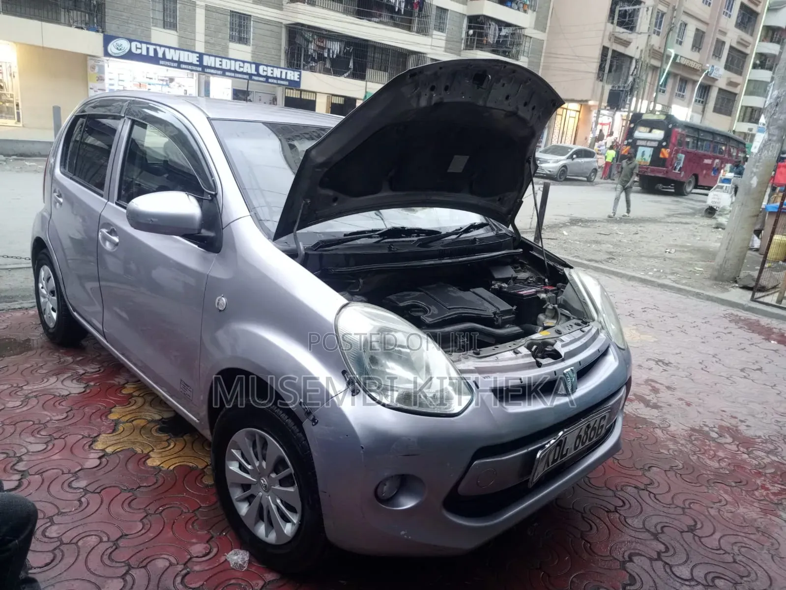 Toyota Passo 1.0 FWD 2016 Pink