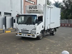 Isuzu Elfu