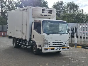 Isuzu Elfu