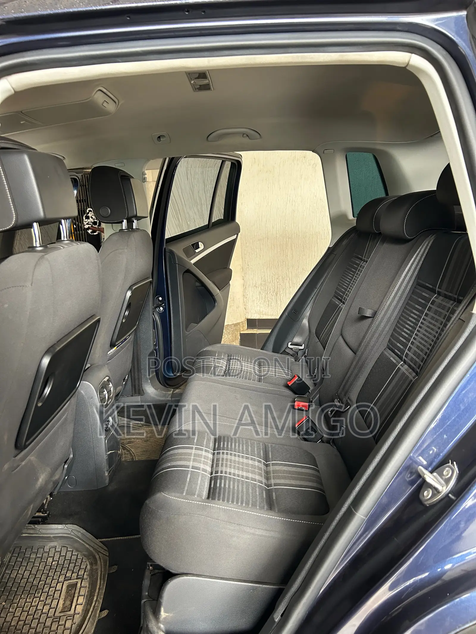 Volkswagen Tiguan 2015 Gray
