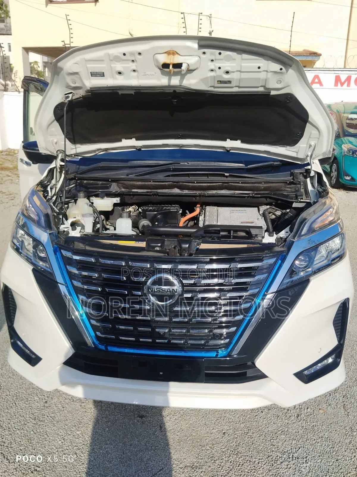 Nissan Serena 2020 Off white