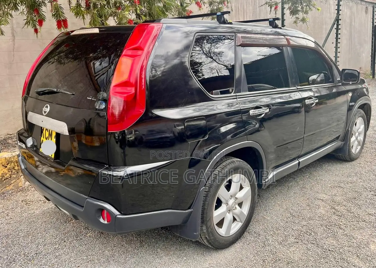 Nissan X-Trail 2010 Black