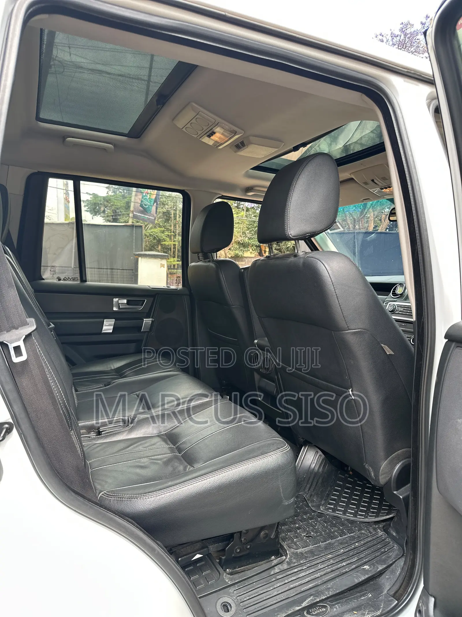 Land Rover Discovery 2015 White