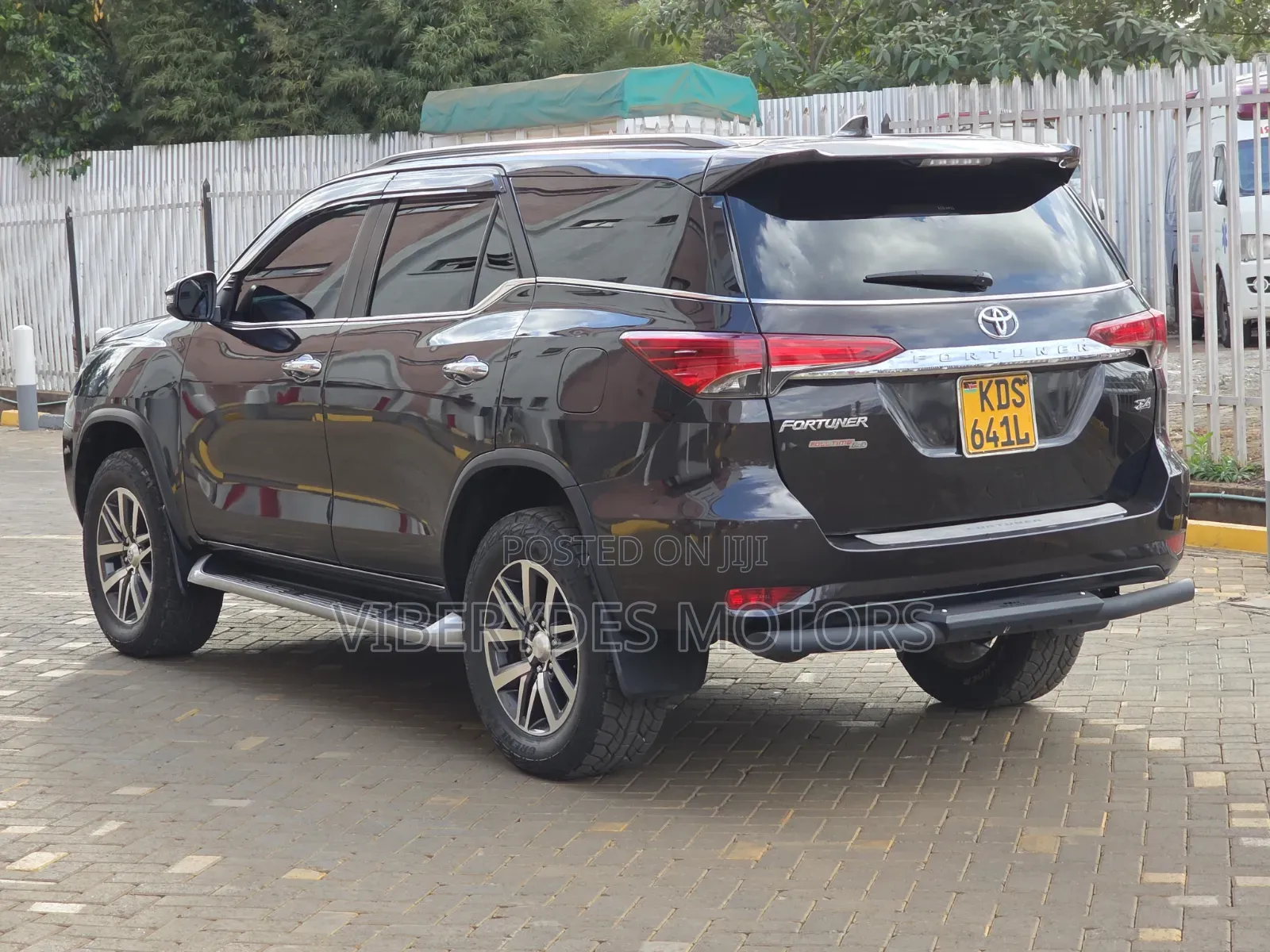 Toyota Fortuner 2018 Black