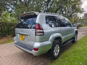 Toyota Land Cruiser Prado 2.7 5dr 2004 Silver