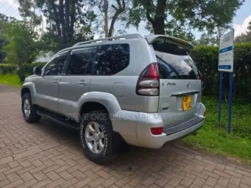 Toyota Land Cruiser Prado 2.7 5dr 2004 Silver