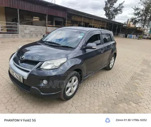 Toyota IST 2008 Black