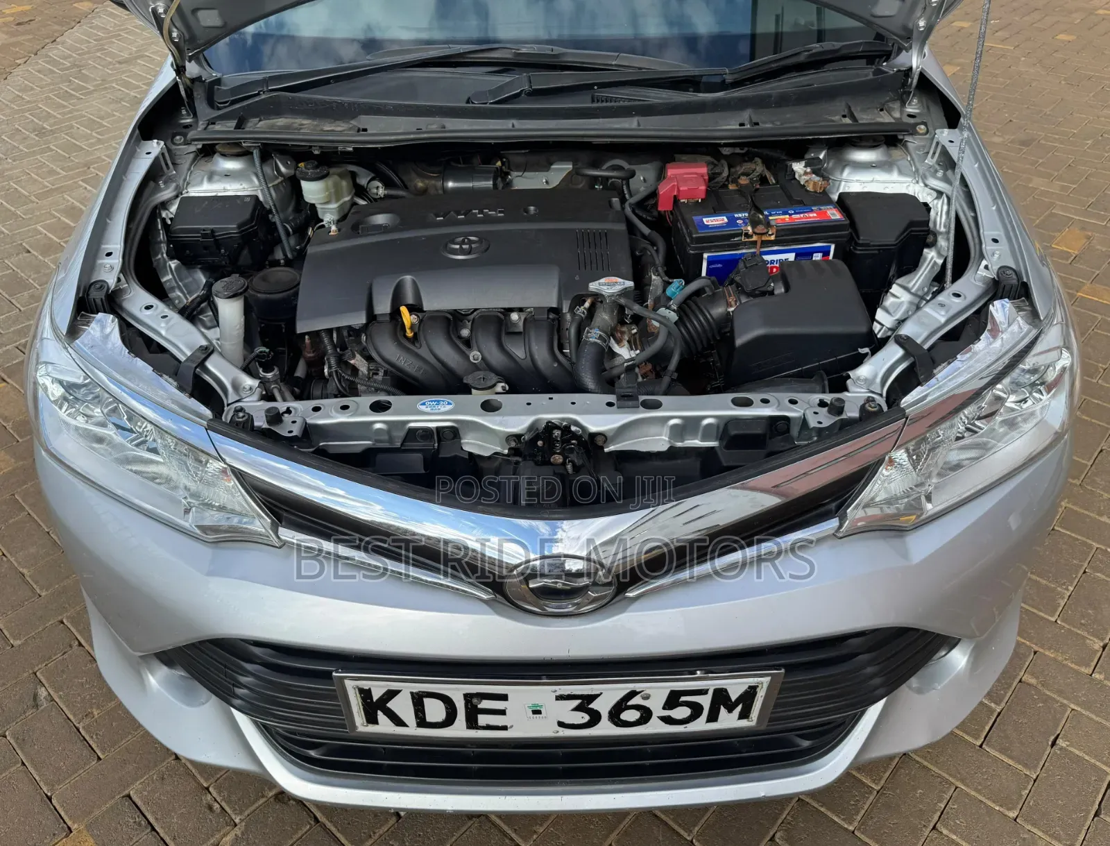 Toyota Corolla Fielder 1.5 Petrol FWD 2015 Silver