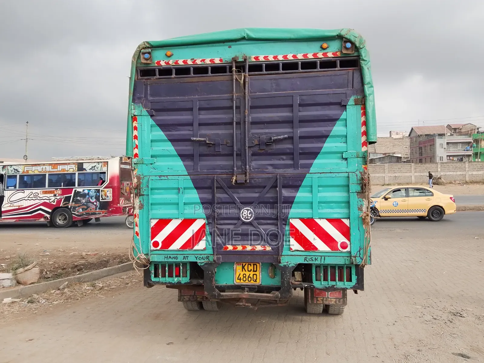 Isuzu NPR 4.3