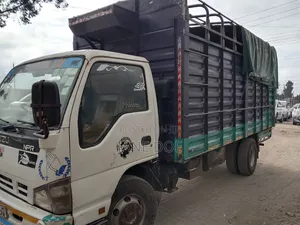 Isuzu NPR 4.3