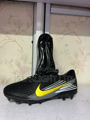 Black Gold Nike Football Boots/Cleats 40-45
