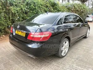 Mercedes-Benz E250 2011 Black