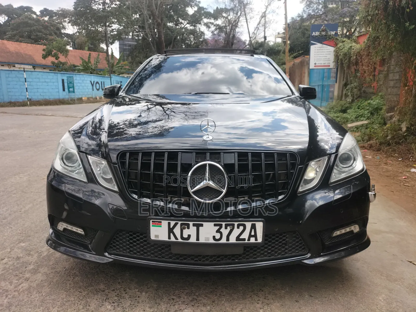 Mercedes-Benz E250 2011 Black