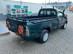 Toyota Hilux 2007 Blue