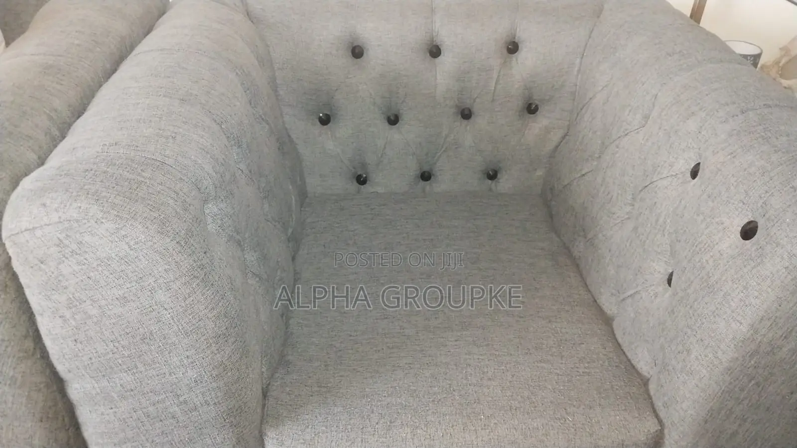 5 Seater Sofas in Good Condition