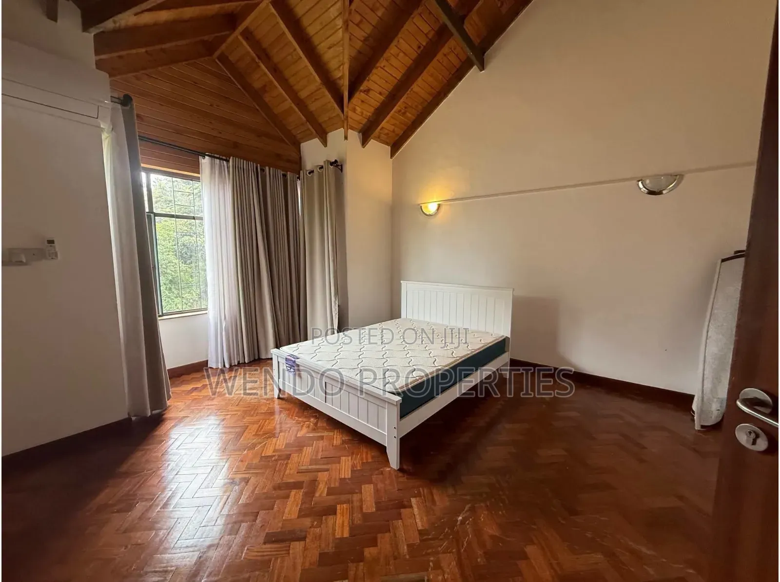 Furnished 5bdrm Villa in Runda for rent