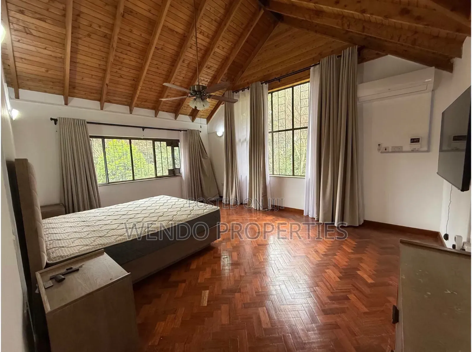 Furnished 5bdrm Villa in Runda for rent