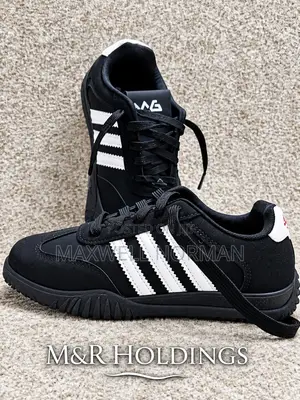 Unisex Sneakers ANG Comfortable Lightweight Fashion Shoes.