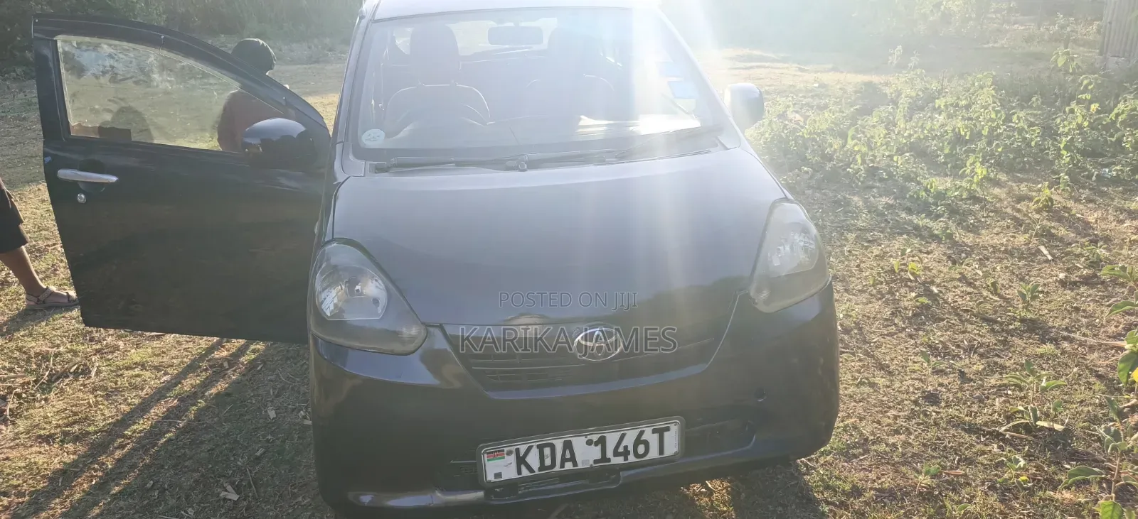 Toyota Pixis 2013 Black