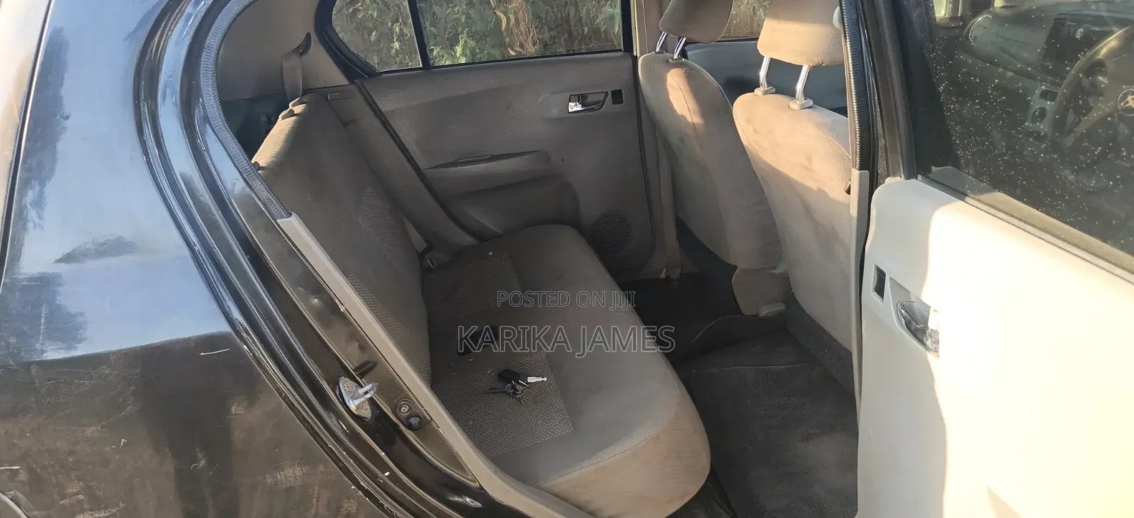 Toyota Pixis 2013 Black