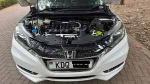 Honda Vezel 2017 White