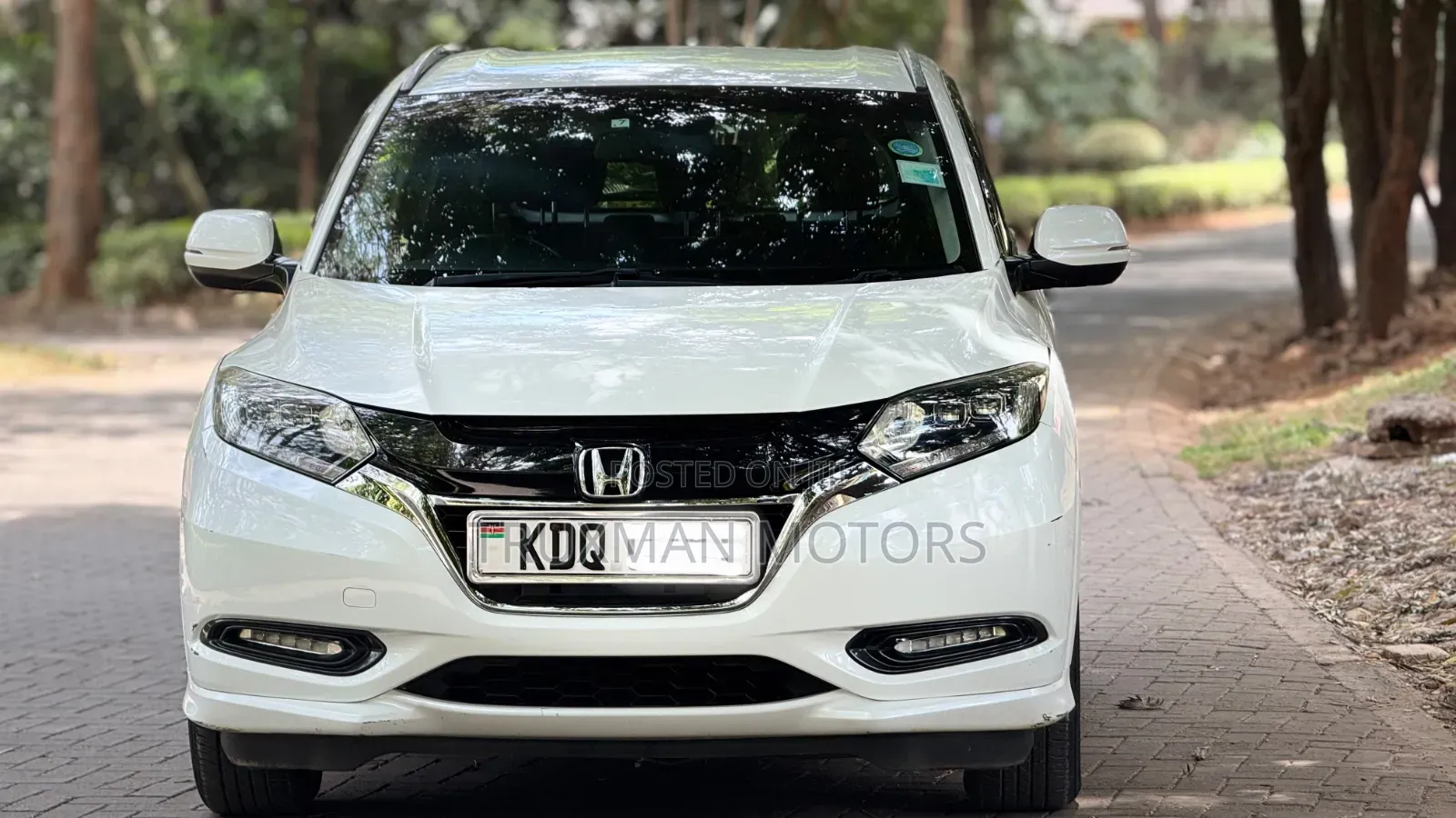 Honda Vezel 2017 White