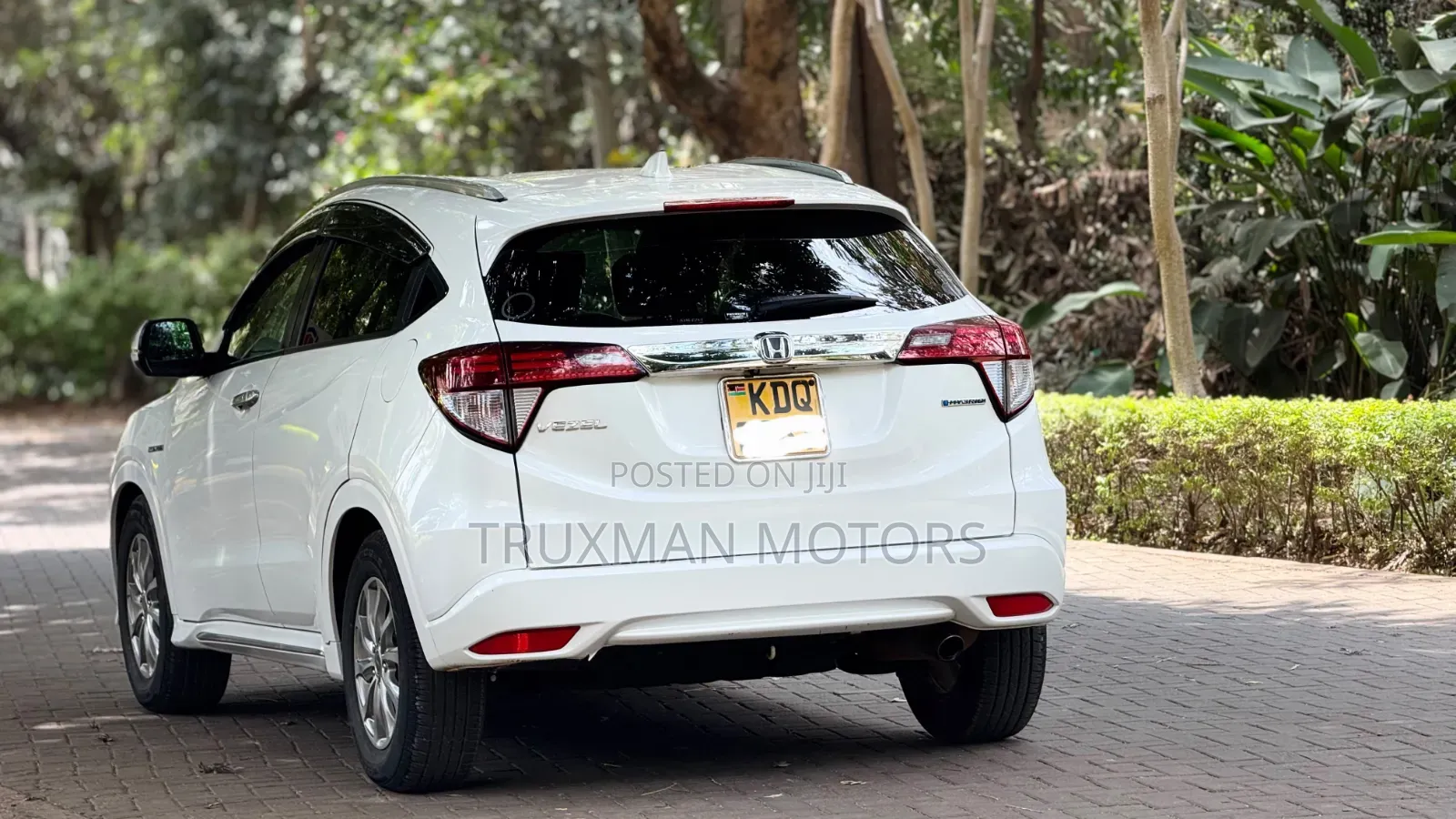 Honda Vezel 2017 White