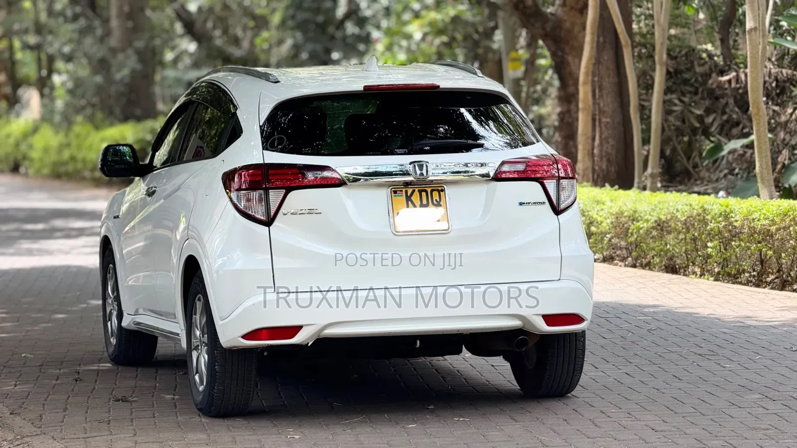 Honda Vezel 2017 White