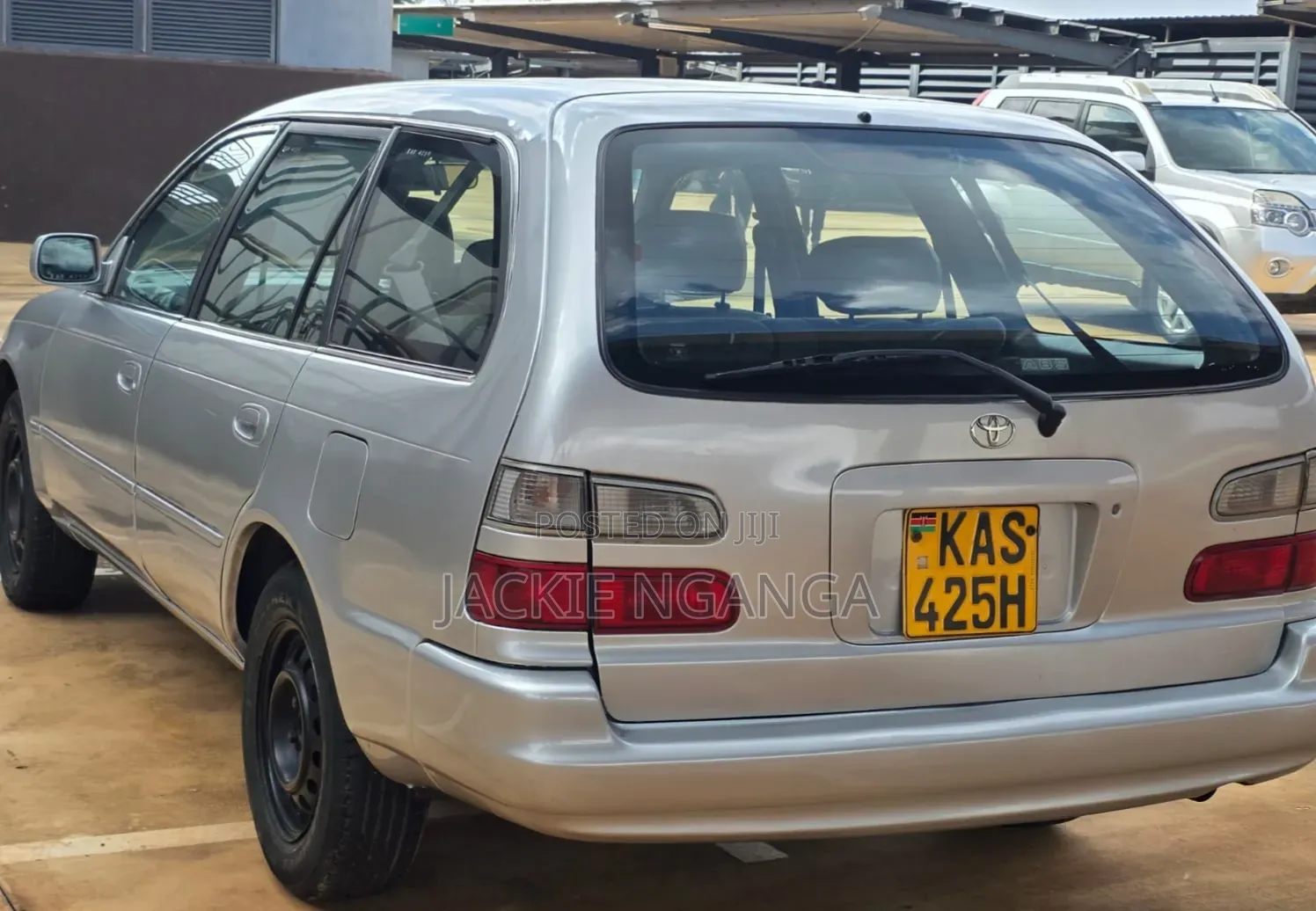Toyota Corolla 2000 Silver
