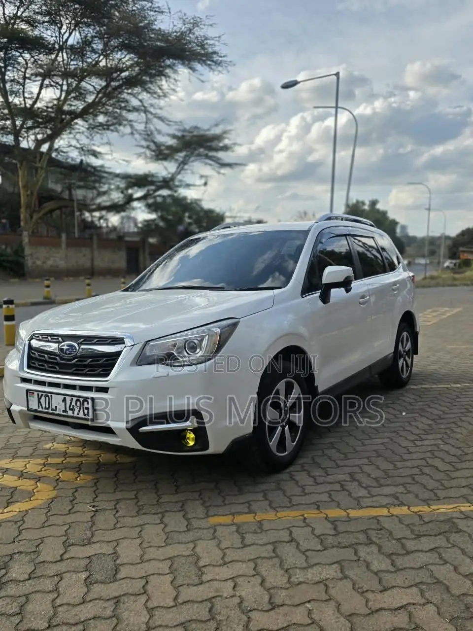 Subaru Forester 2016 White