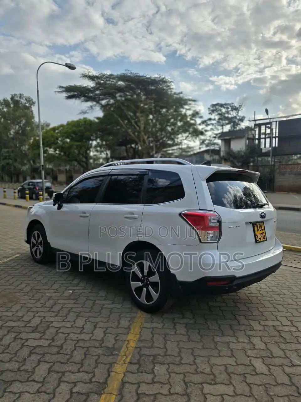 Subaru Forester 2016 White