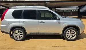 Nissan X-Trail 2013 Silver