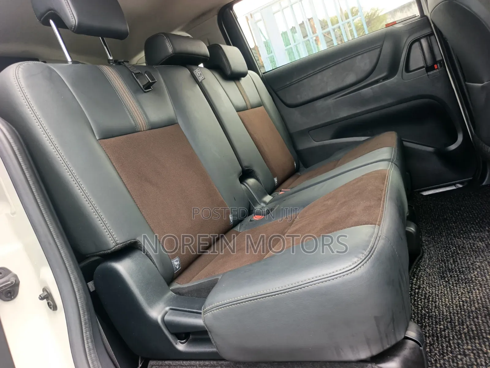 Toyota Sienta 2020 White