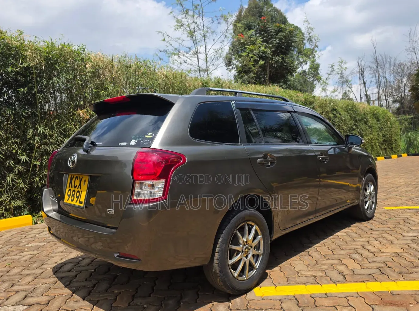 Toyota Corolla Fielder 2014 Gray