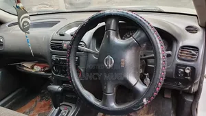 Nissan Advan 2007 White