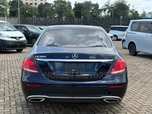 Mercedes-Benz E200 2020 Matt Black