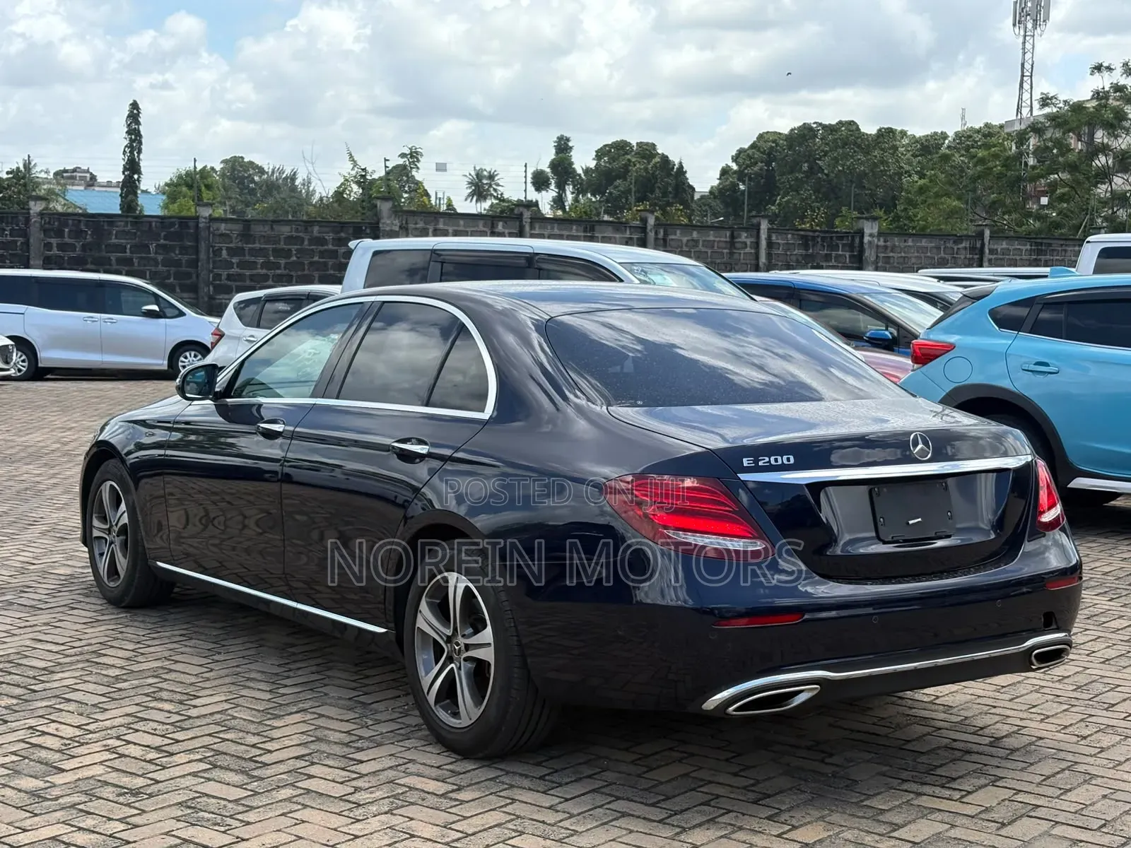 Mercedes-Benz E200 2020 Matt Black