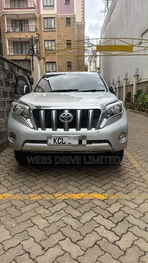 Toyota Land Cruiser Prado 3.0 TD 2011 Silver