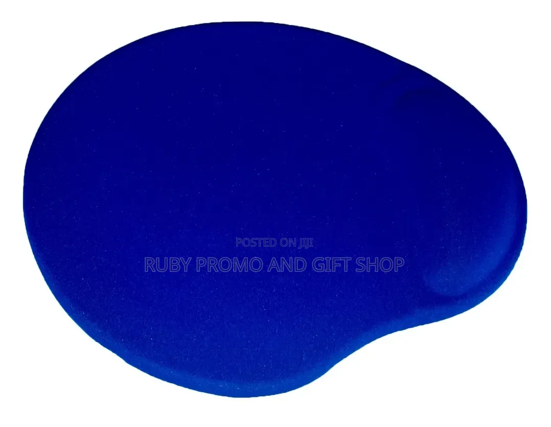 Silicone Mouse Pad With Wrist Rest Support