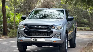 Isuzu D-MAX 2025 White
