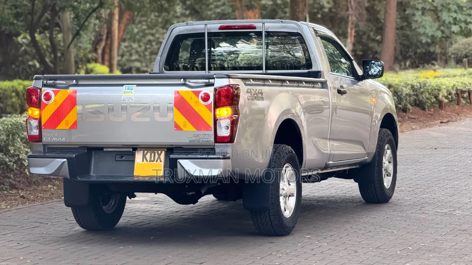 Isuzu D-MAX 2025 White